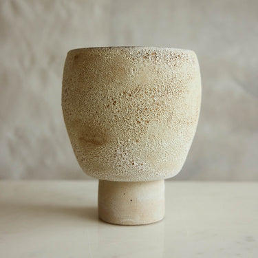 Petit Crater Vase - Mararamiro