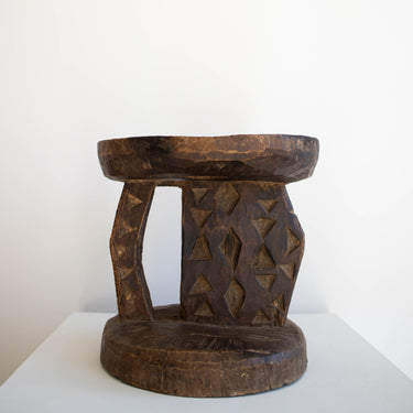 Vintage Tonga Stool No.15 - Mararamiro