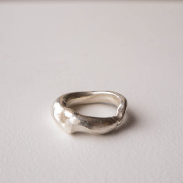 Silver Ring No.7 by Zeina Nahas - Mararamiro