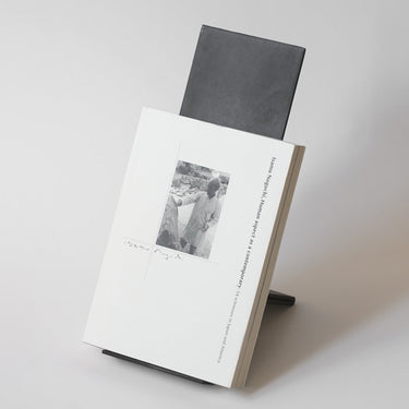 Fold Art Stand