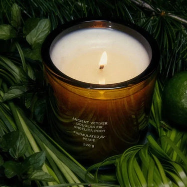 Douglas Fir & Ancient Vetiver Candle - Flamingo Estate - Mararamiro