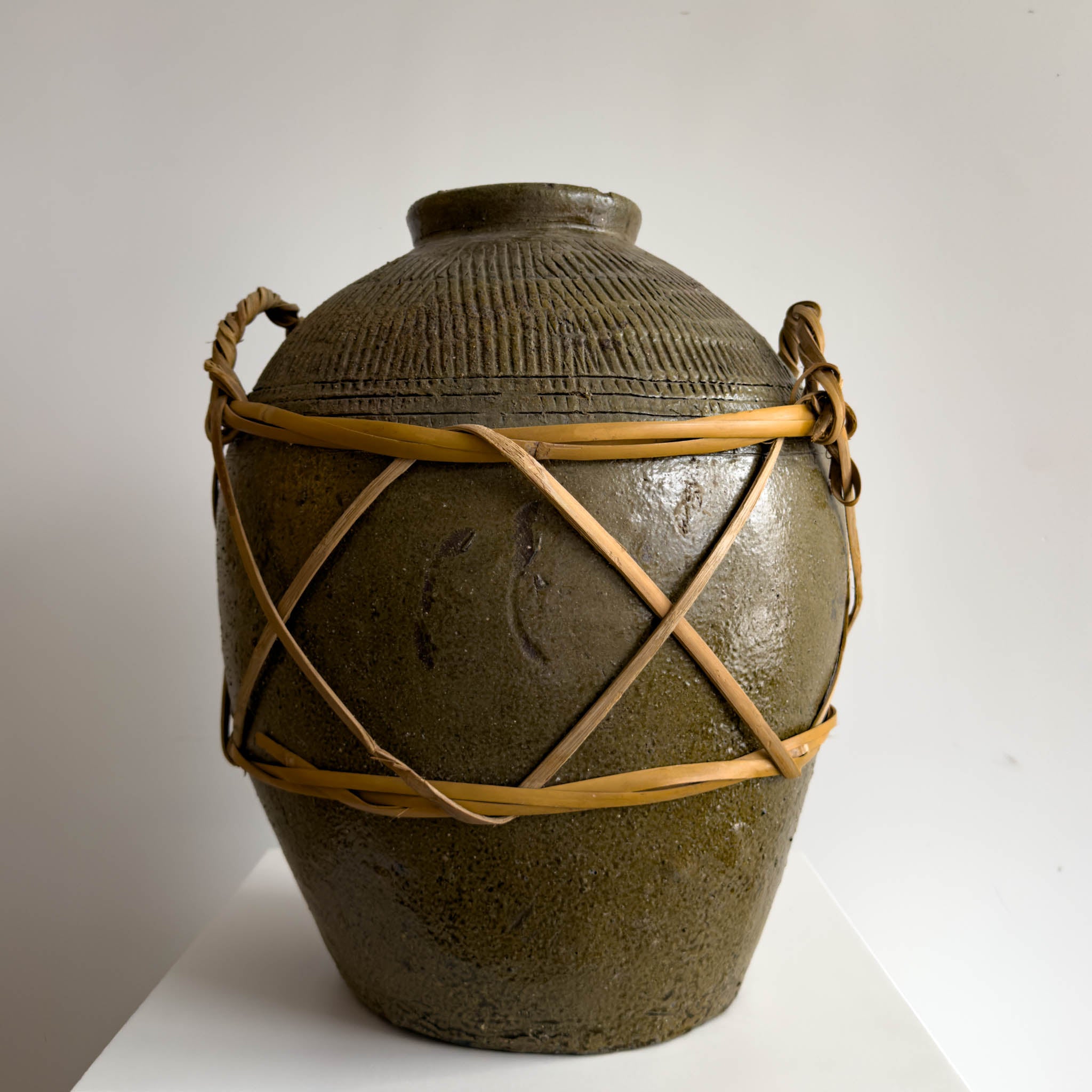 Managlore Rice Pot Vintage Chinese Rice Fermentation Pot No.4 – Mararamiro