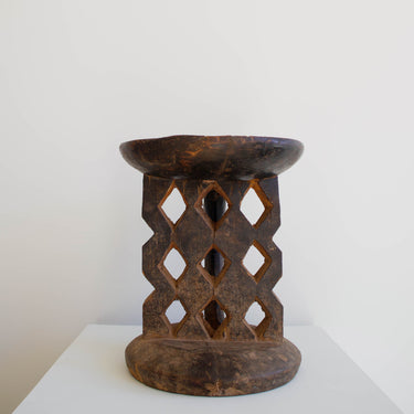 Vintage Tonga Stool No.13 - Mararamiro