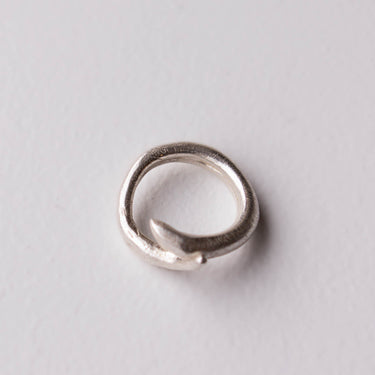 Silver Ring No.21 by Zeina Nahas - Mararamiro