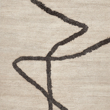 Vuoristo, Hand Knotted Rug - White + Black - Mararamiro