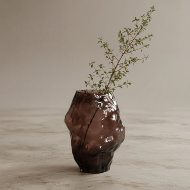 Katachi Vase, Medio - Smoked Forest