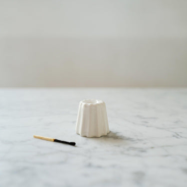 Porcelain Canelé Candle Holder - Mararamiro