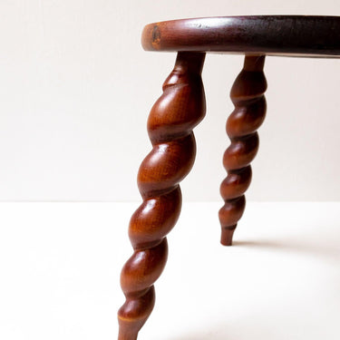 Spindle Leg Stool No2 - Mararamiro