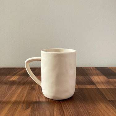 Stoneware Mug, White - Mararamiro