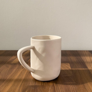 Stoneware Mug, White - Mararamiro