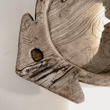 X-Large Antique Wood Bowl - Mararamiro