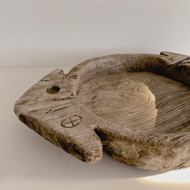 X-Large Antique Wood Bowl - Mararamiro
